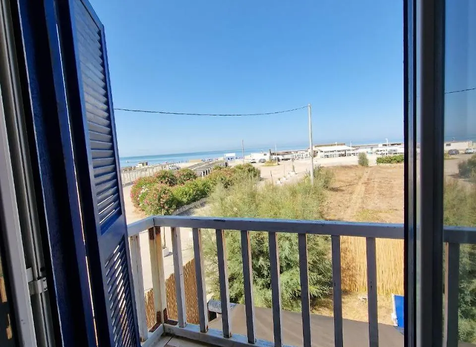Beach Suites - By Lido Scalzone-1
